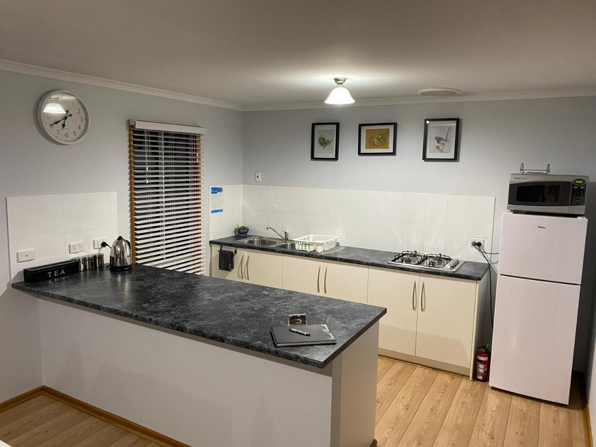 Lazy Days Cottage - Victor Harbor Hindmarsh Valley Exterior foto